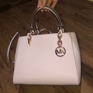 Pink Rose Gold Michael Kors Cross Bag